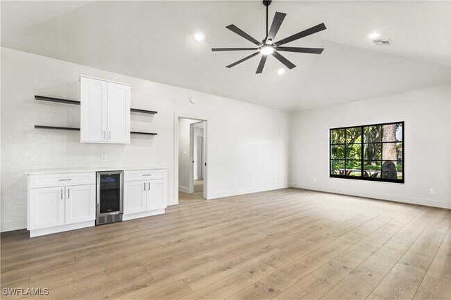 Building Photo - 1911 Princess Ct