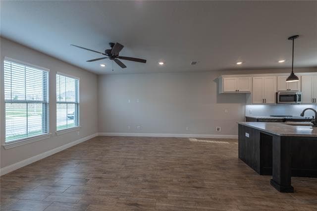 Building Photo - 9716 Thorncrown Ln