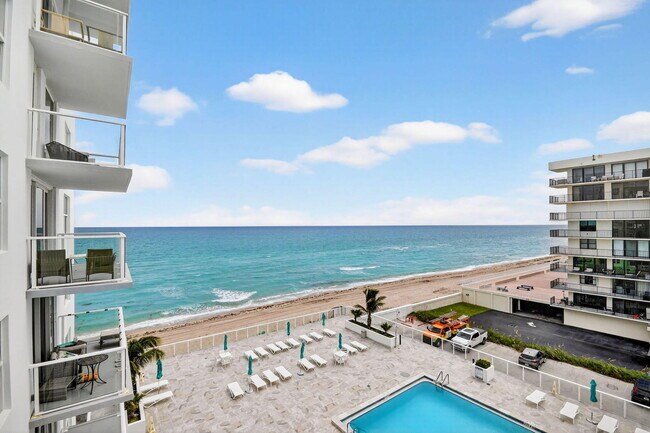 Building Photo - 3450 S Ocean Blvd