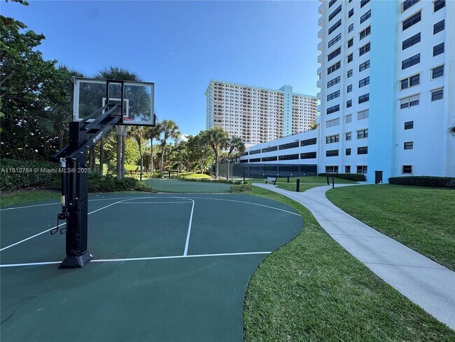 Building Photo - 1201 S Ocean Dr