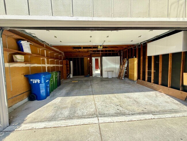 Building Photo - 105 Walnut Hill Ct