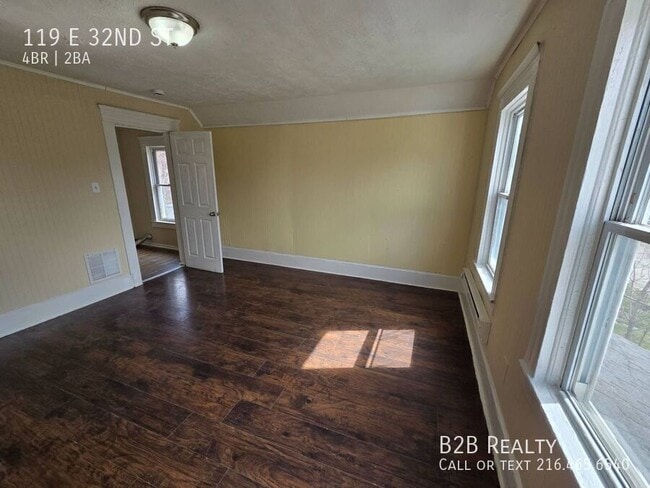 Building Photo - 119 E 32nd St