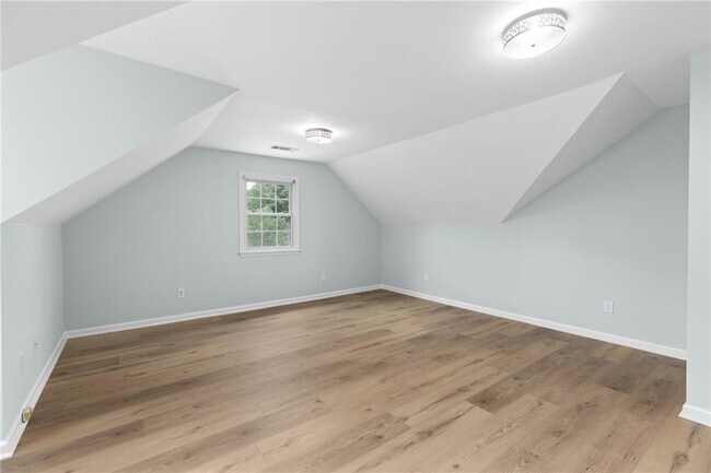 Building Photo - 380 Belmont Chase Ct