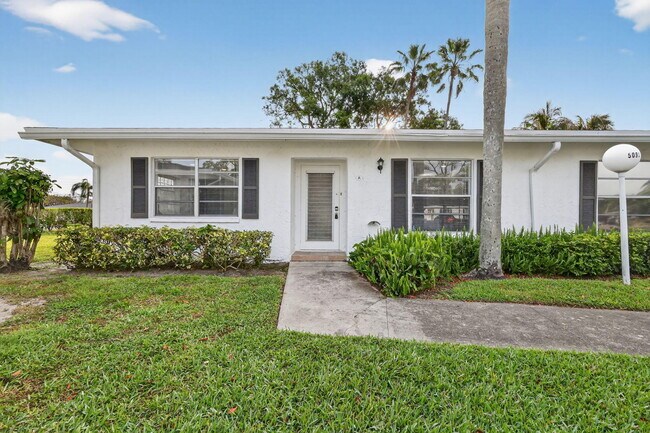 Building Photo - 5093 Privet Pl