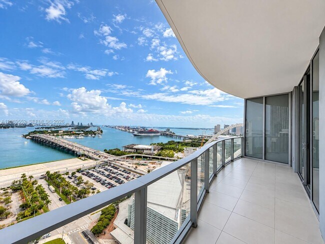 Building Photo - 1400 Biscayne Blvd