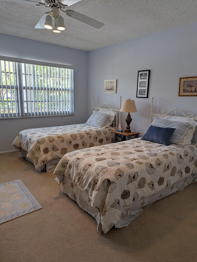 Building Photo - 804 Cypress Blvd