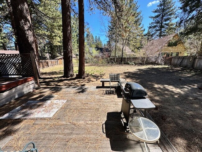 Building Photo - Great 4BD home for $4000.00 available on 1...