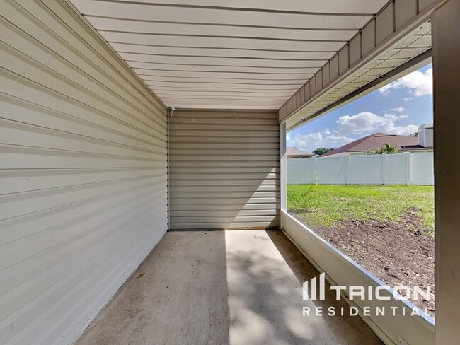 Building Photo - 246 Fort Milton Dr