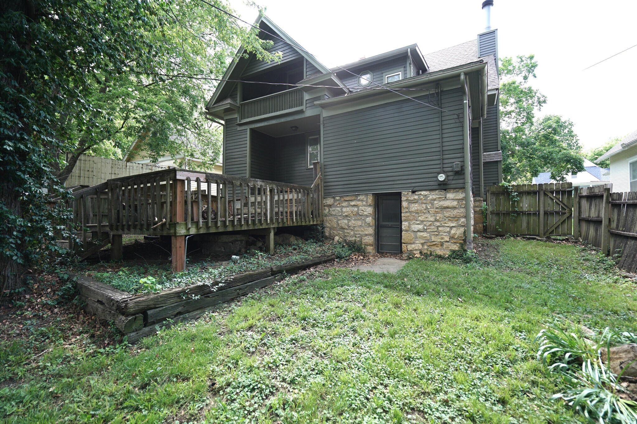 Building Photo - 942 Missouri St