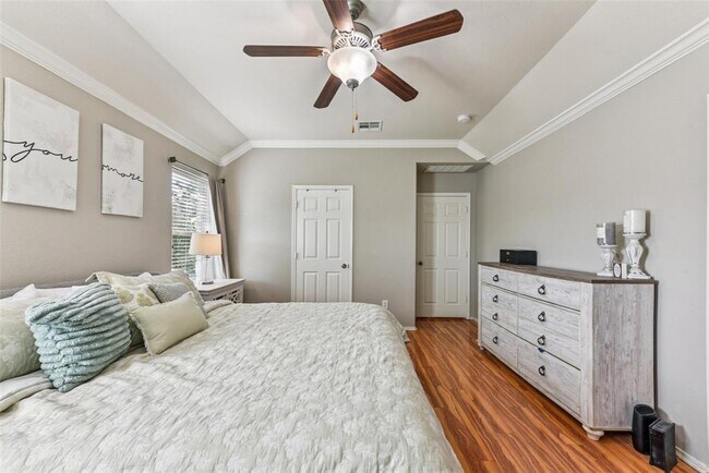 Building Photo - 538 Travertine Trail