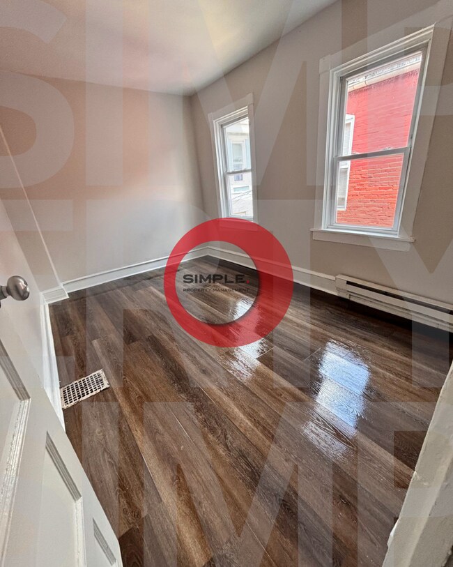Building Photo - 729 Mcilvain St