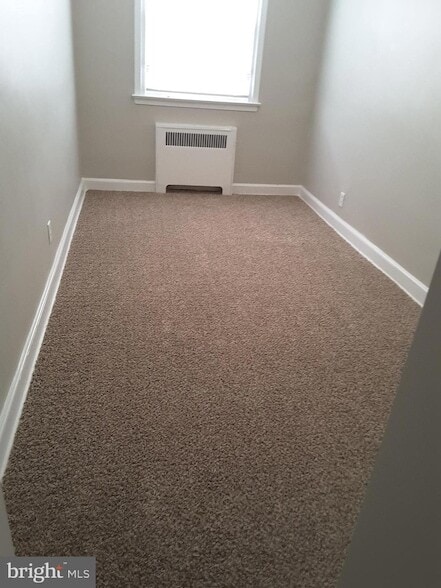 Building Photo - 1226 Hellerman St