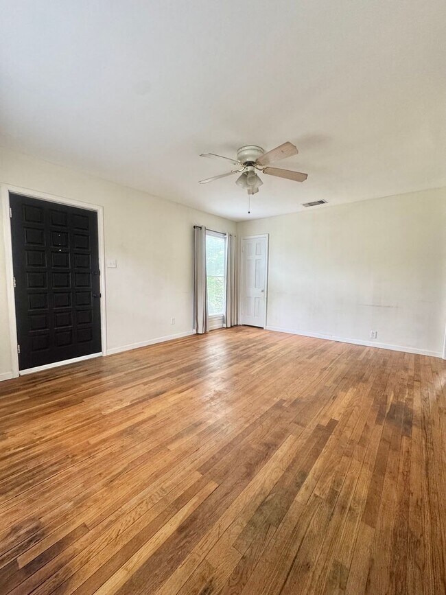 Building Photo - COMING APRIL 2026 - Charming Santa Rite Duplex! Yard Maintenance + Water/Sewer/Trash Included!