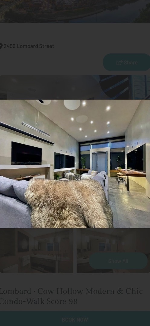 Building Photo - 2459 Lombard St