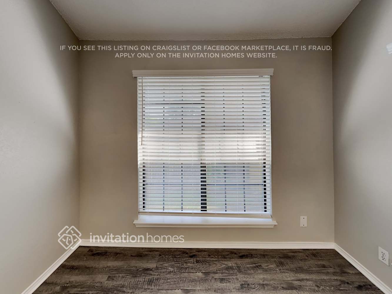 Building Photo - 10224 Holly Grove Dr
