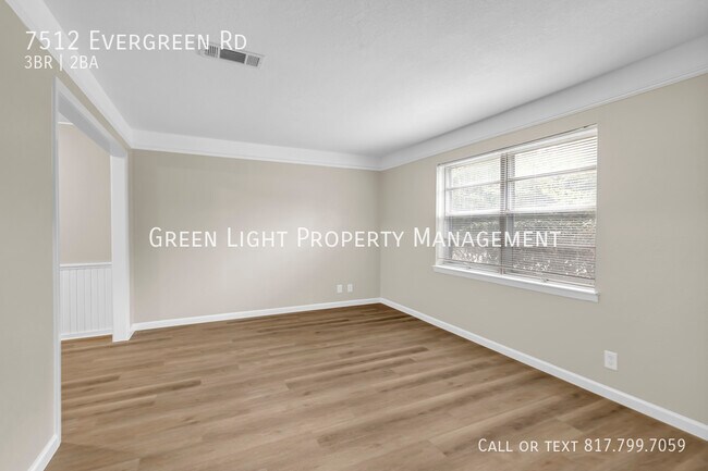 Building Photo - 7512 Evergreen Rd