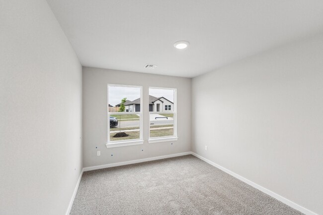 Building Photo - 8517 E Fort Worth St