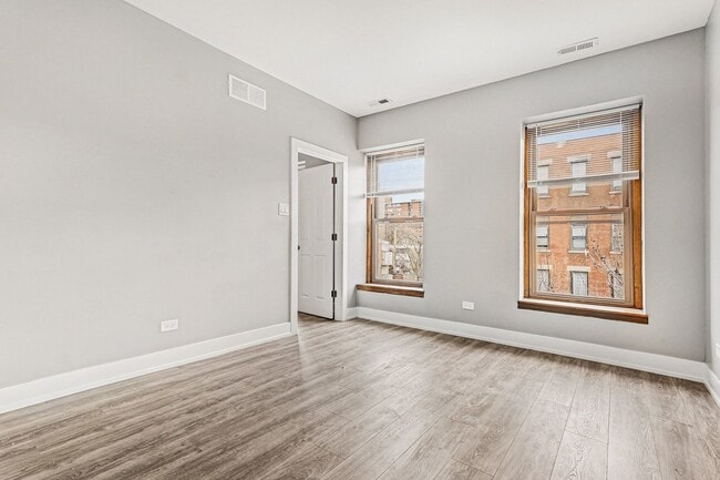 Building Photo - 1503 W Taylor St