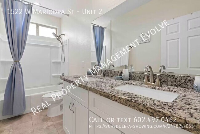 Building Photo - 1522 W Maricopa St