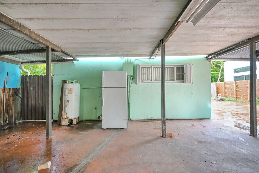 Building Photo - 81 NW 41st St