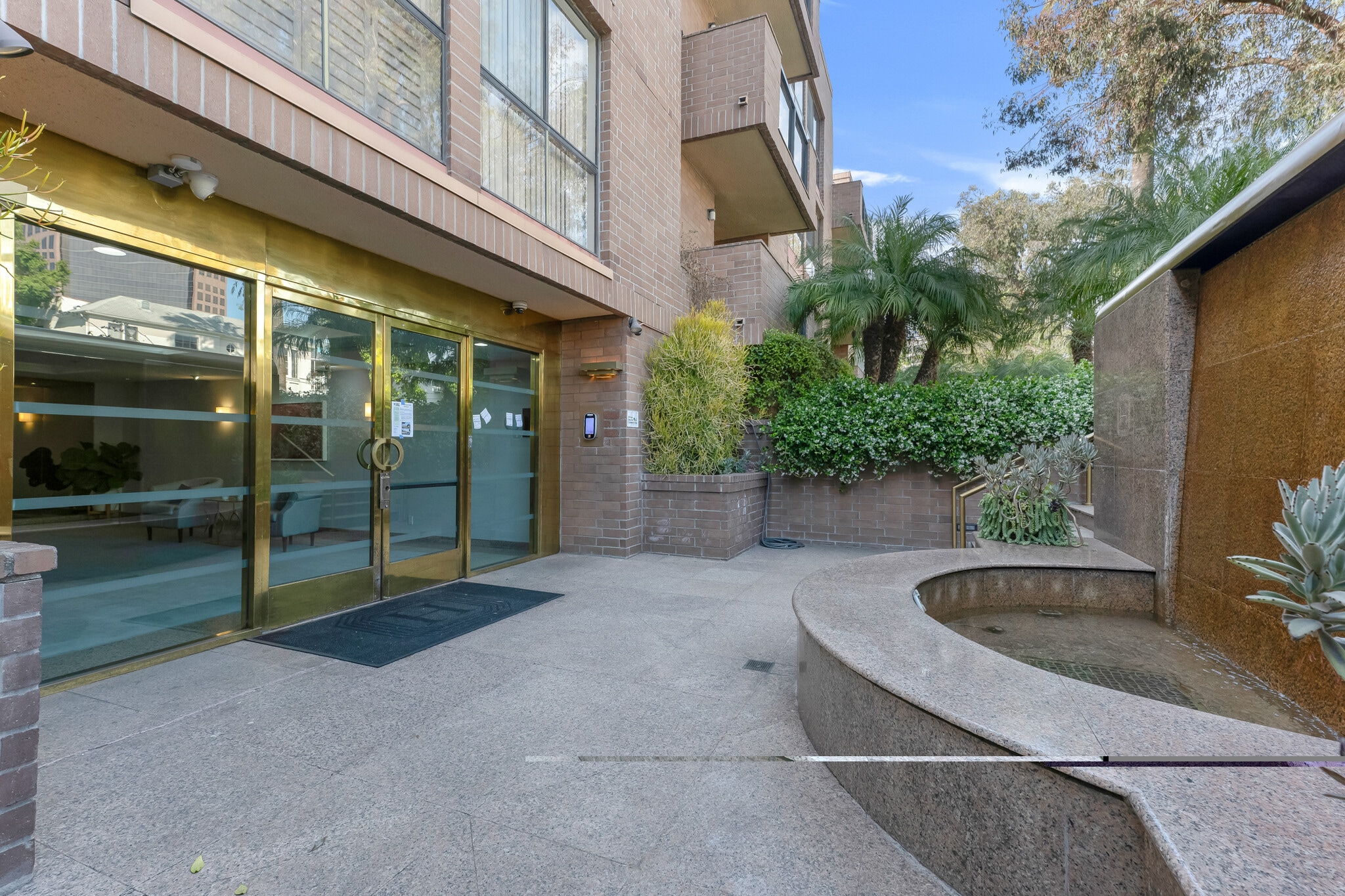 Building Photo - 235 S Tower Dr