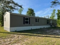 Building Photo - Modern 3-Bedroom Mobile Home in Peaceful Onslow County