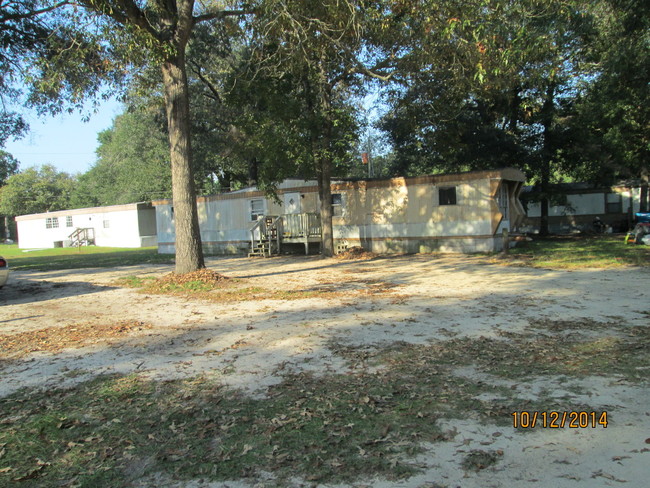 Primary Photo - Large Family Home - 114 Sable Dr