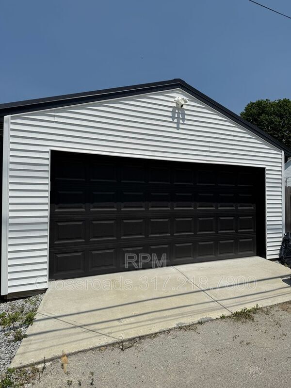 Building Photo - 1217 Hoyt Ave