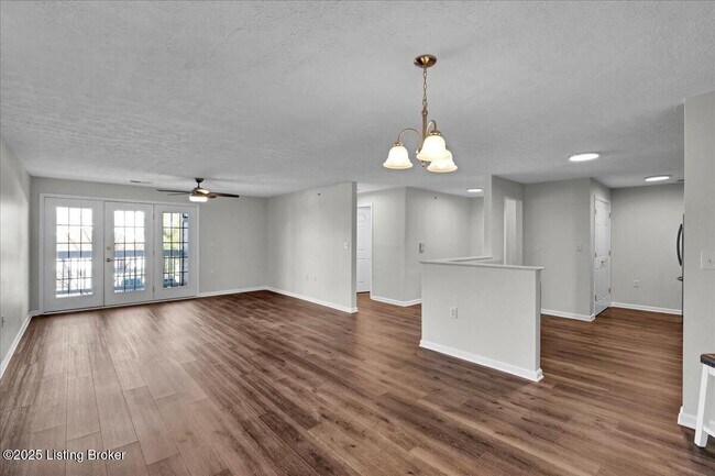 Building Photo - 6406 Shelton Circle