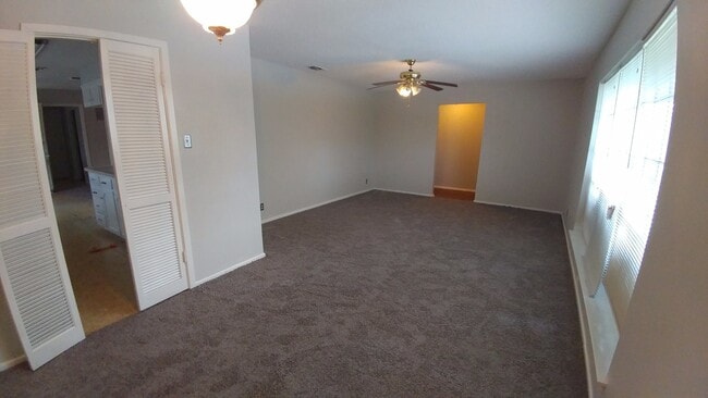 Building Photo - Location....Location....Location....