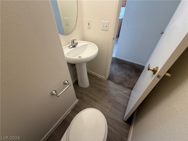 Building Photo - 5211 Paradise Skies Ave