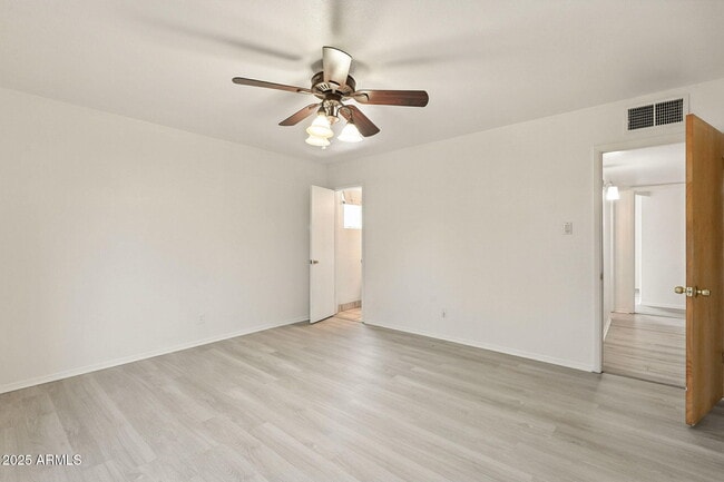 Building Photo - 6839 E Montecito Ave