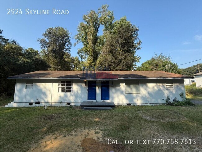 Primary Photo - 2924 Skyline Rd