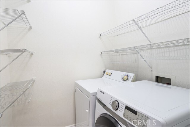 Building Photo - 22681 Oak Grove Dr