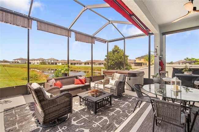 Building Photo - 13413 Palmera Vista Dr