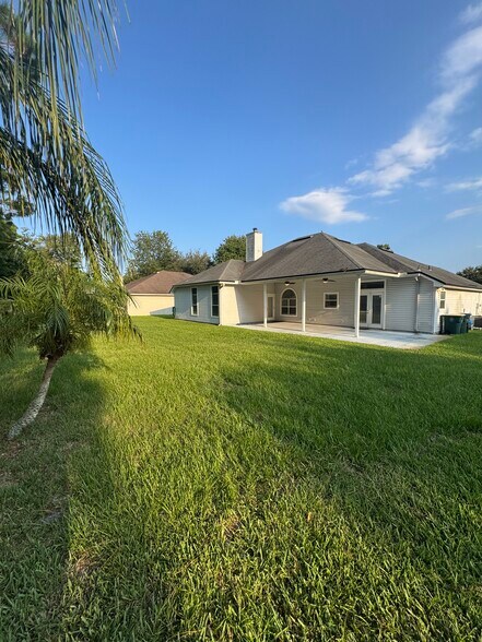 Building Photo - 12033 Walkers Glen Ln N