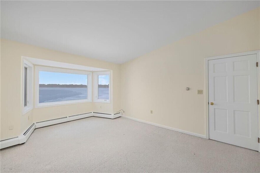 Building Photo - 79 Boyce Ave