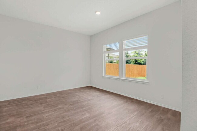 Building Photo - Charming 4-Bedroom Home in Redbird Ranch- HABC Accepted
