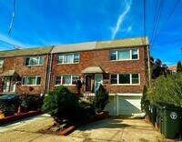 Building Photo - 72-43 66th Dr