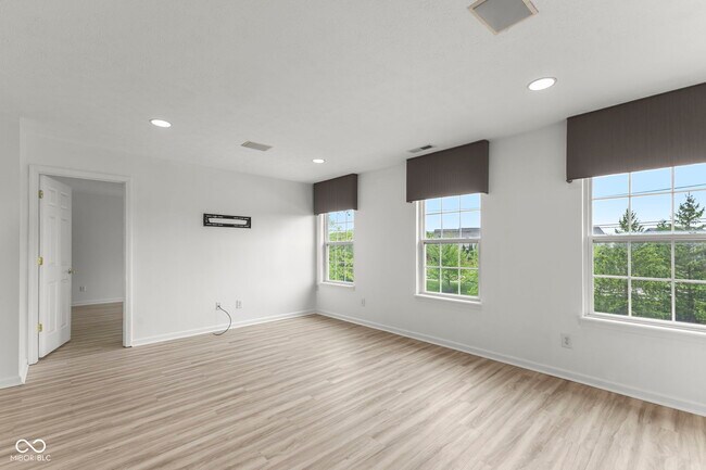 Building Photo - 13711 Alvernon Pl