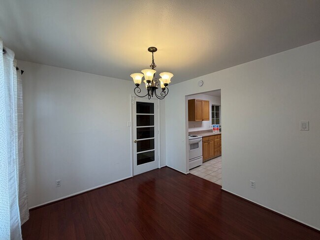 Building Photo - 4712 Palo Duro Ave NE