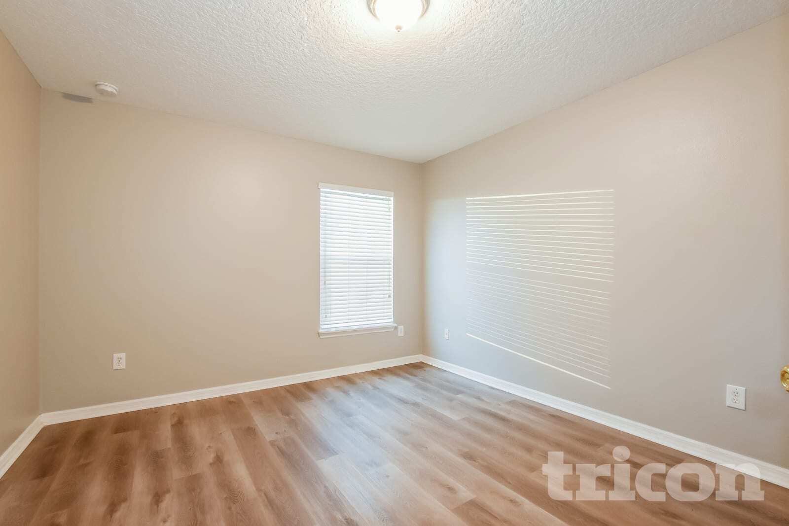 Building Photo - 403 Marathon Ln