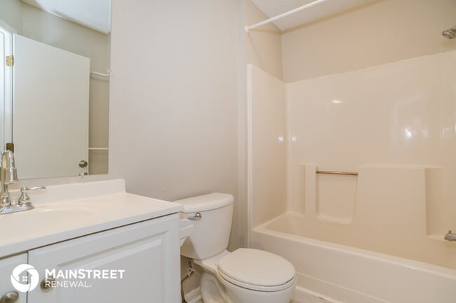 Building Photo - 1440 N Prince Edward Island