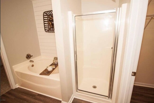 Building Photo - Welcome to Carolina Forest!