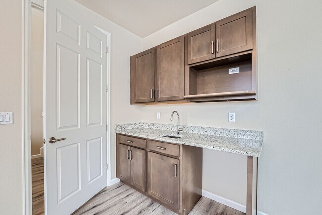 Building Photo - Welcome to Modern Luxury in Louisville, CO-Available December 10!