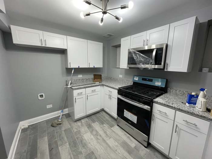 Building Photo - 1611 S Trumbull Ave