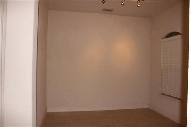 Building Photo - 8619 Naomi St