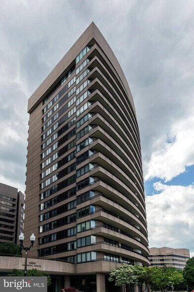 Building facade - 1200 Crystal Dr