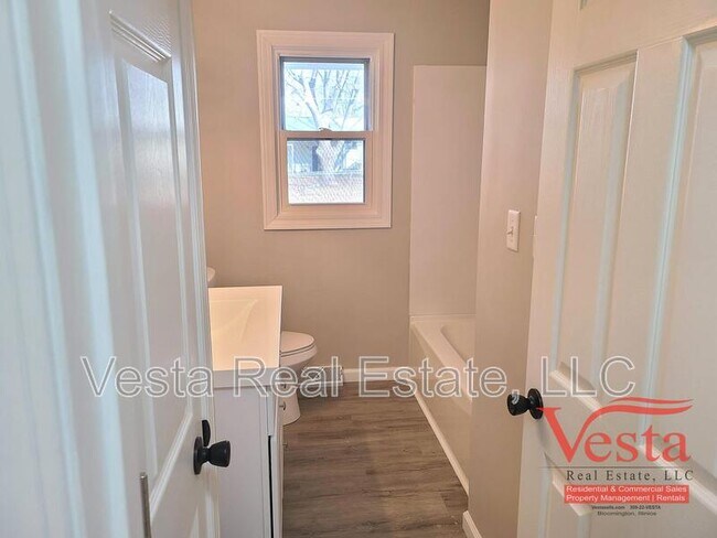 Building Photo - 1219 Rutledge Rd