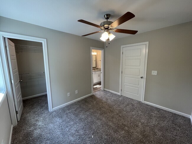 Building Photo - 316 Natcor Dr